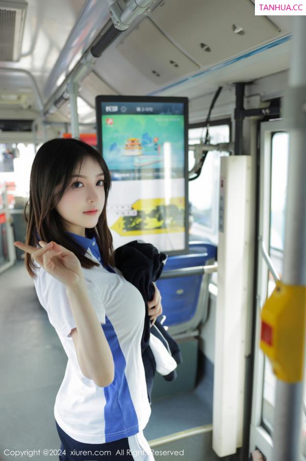豆瓣酱  [XiuRen]高清写真图 2024.01.19 No.7994 豆瓣酱 制服美臀第28张图片